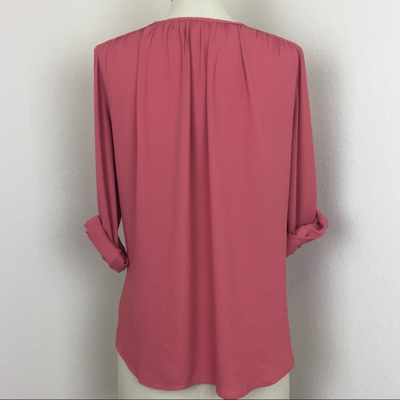 Ann Taylor Loft coral long sleeve top - Picture 3 of 6